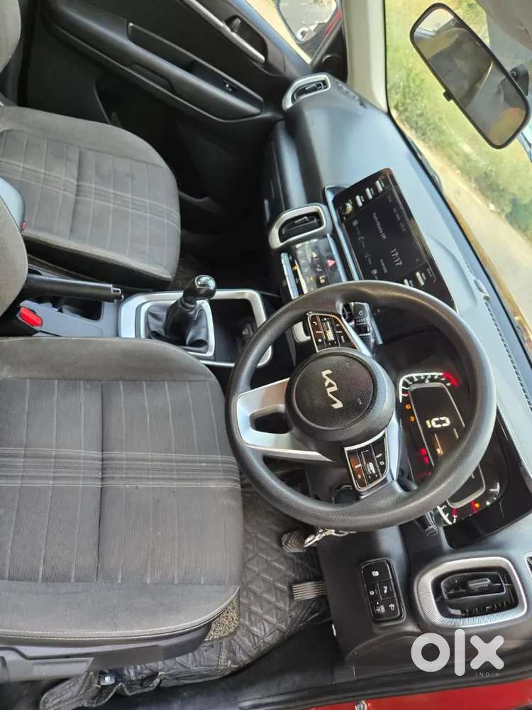 Kia Sonet 2024 Petrol Good Condion