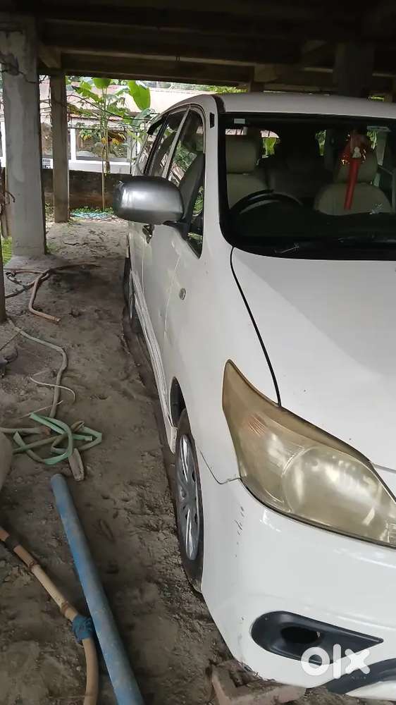 Toyota Innova 2014 Diesel 24000 Km Driven My Personal Car Want Sale