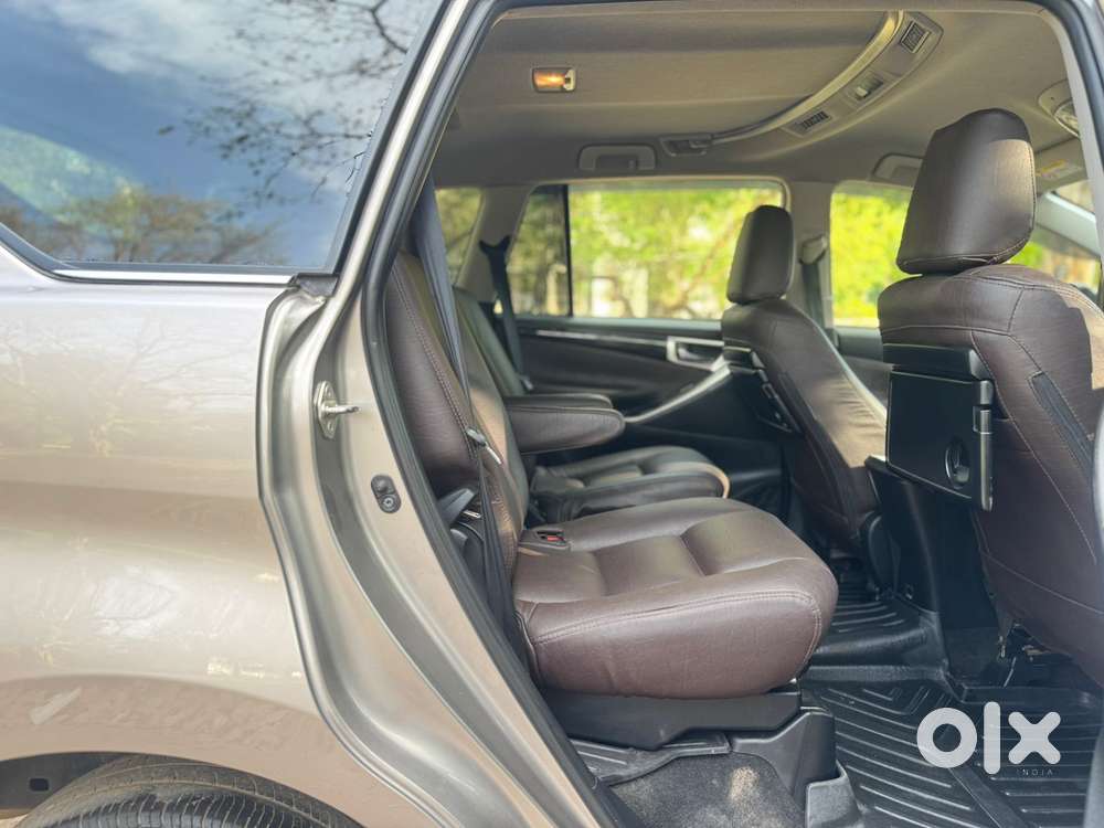 Toyota Innova Crysta 2.4 V 7 Str, 2019, Diesel