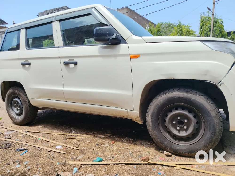 Mahindra Tuv 300 Plus 2018 Diesel 90000 Km Driven