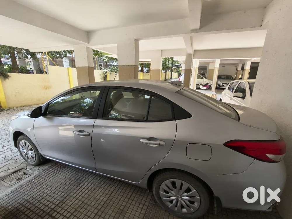 Toyota Yaris 2019 Cng & Hybrids 14000 Km Driven