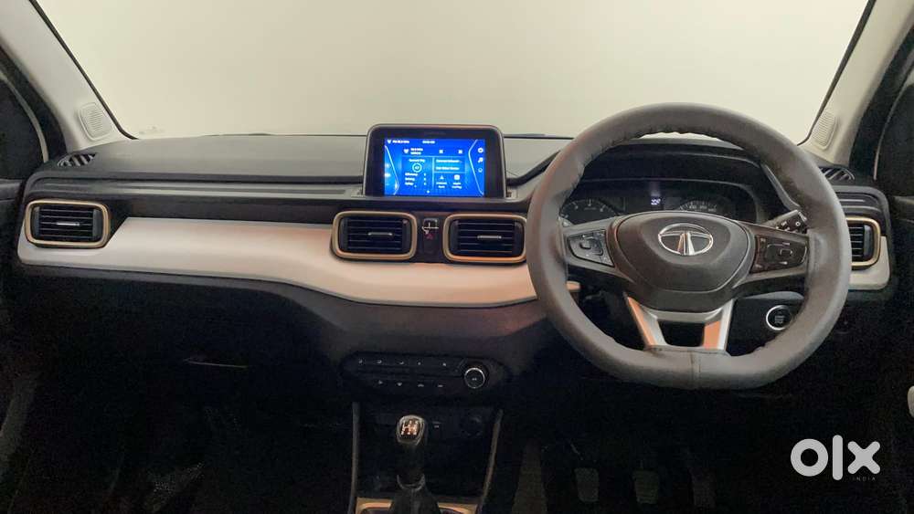 Tata Punch Accomplished, 2023, Petrol