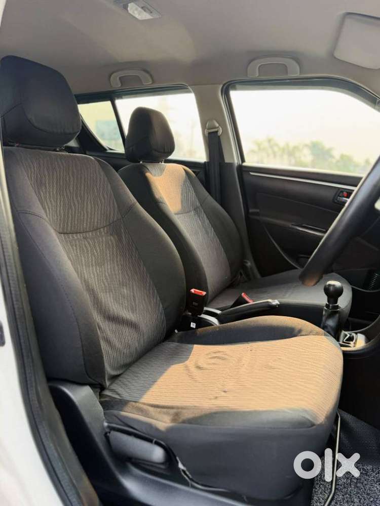 Maruti Suzuki Swift Vxi Cng, 2017, Petrol