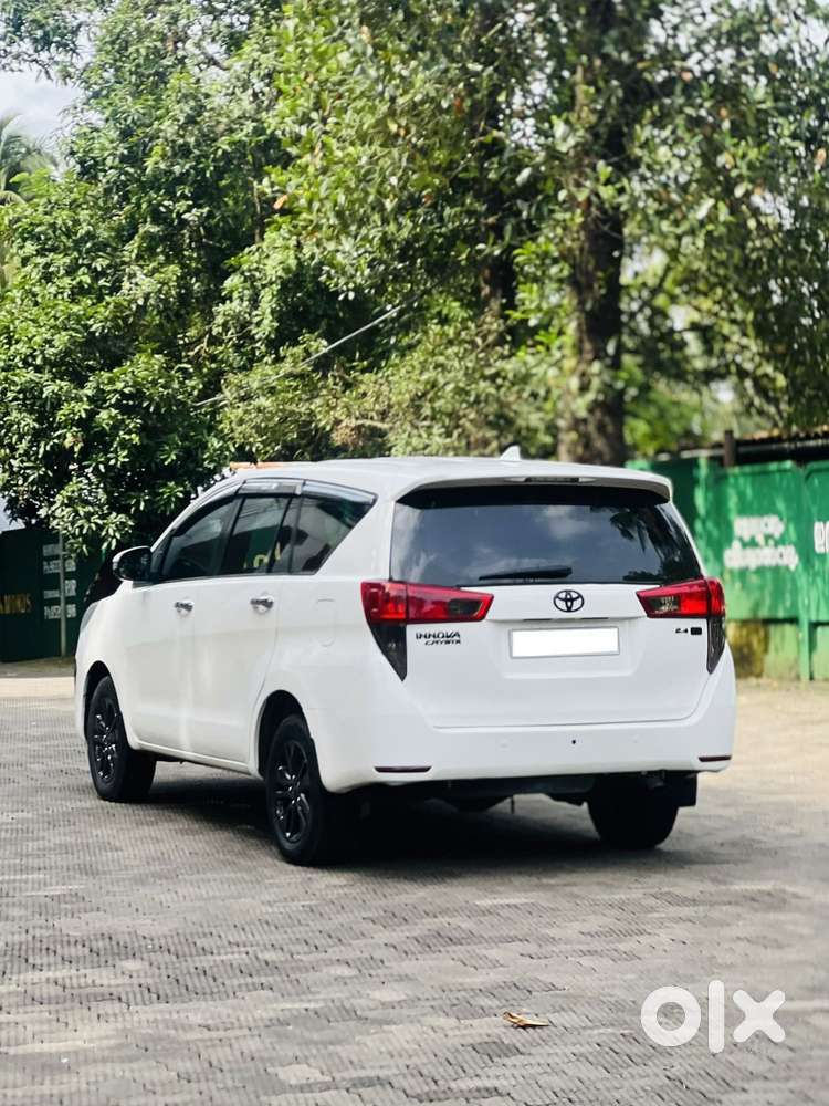 Toyota Innova Crysta 2.4 G Mt, 2018, Diesel