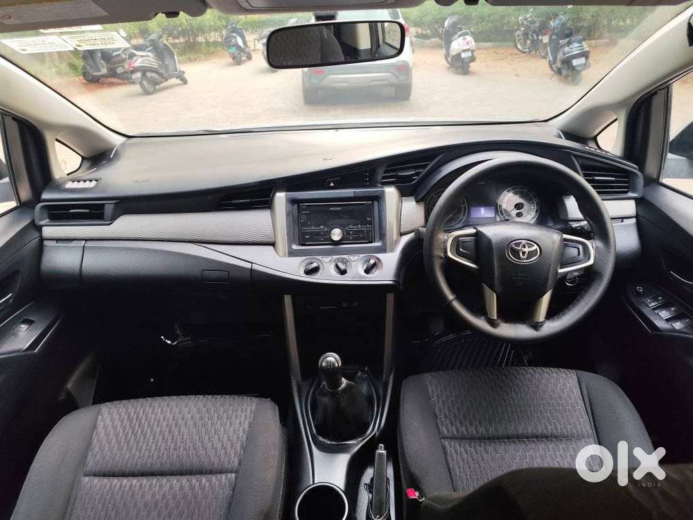 Toyota Innova Crysta 2.4 Gx Mt, 2017, Diesel