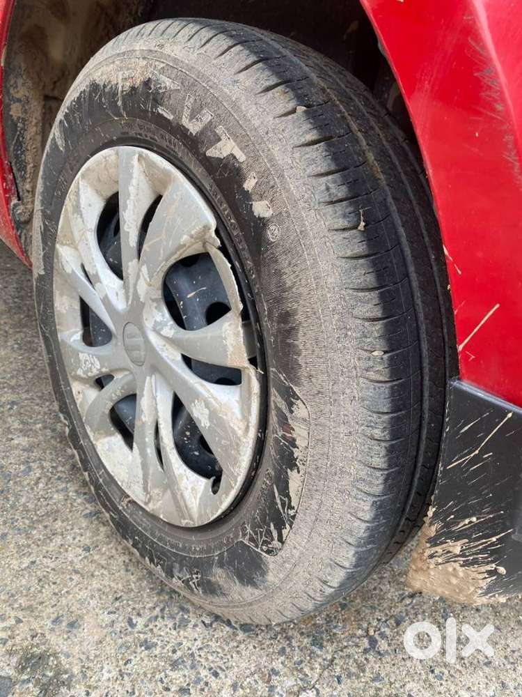Maruti Suzuki Swift 1.3 Vxi, 2015, Petrol