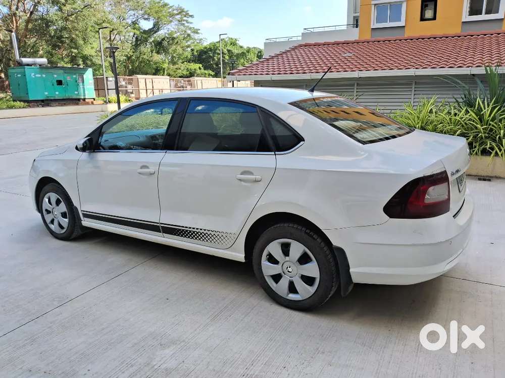 Skoda Rapid Tsi 2021 Petrol Well Maintained