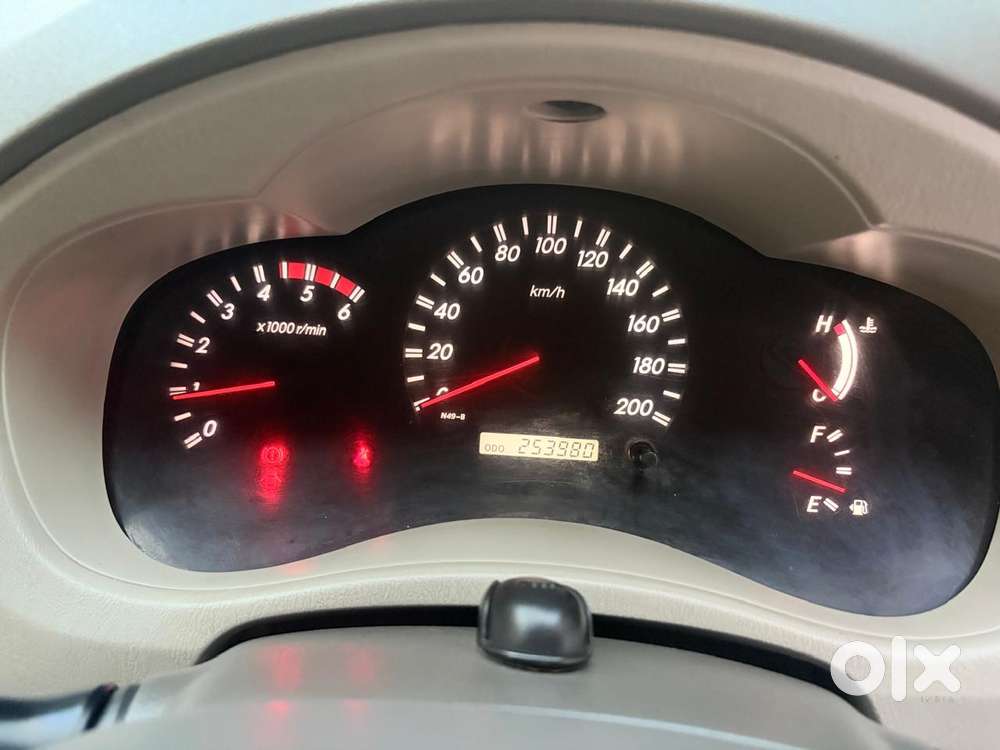 Toyota Innova 2.5 Ev Cs 7 Str Bsiv, 2011, Diesel
