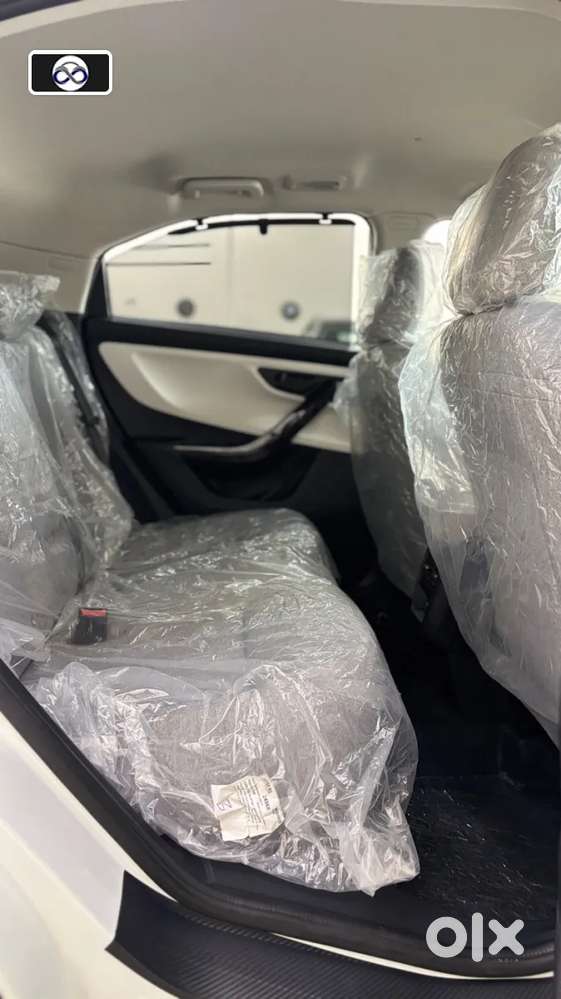Tata Curvv Pure Plus S 1.2 Revotron Petrol 6mt, 2026, Petrol