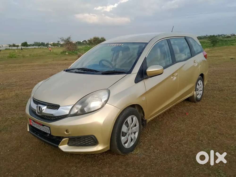 Urgently Sale Honda Mobilo