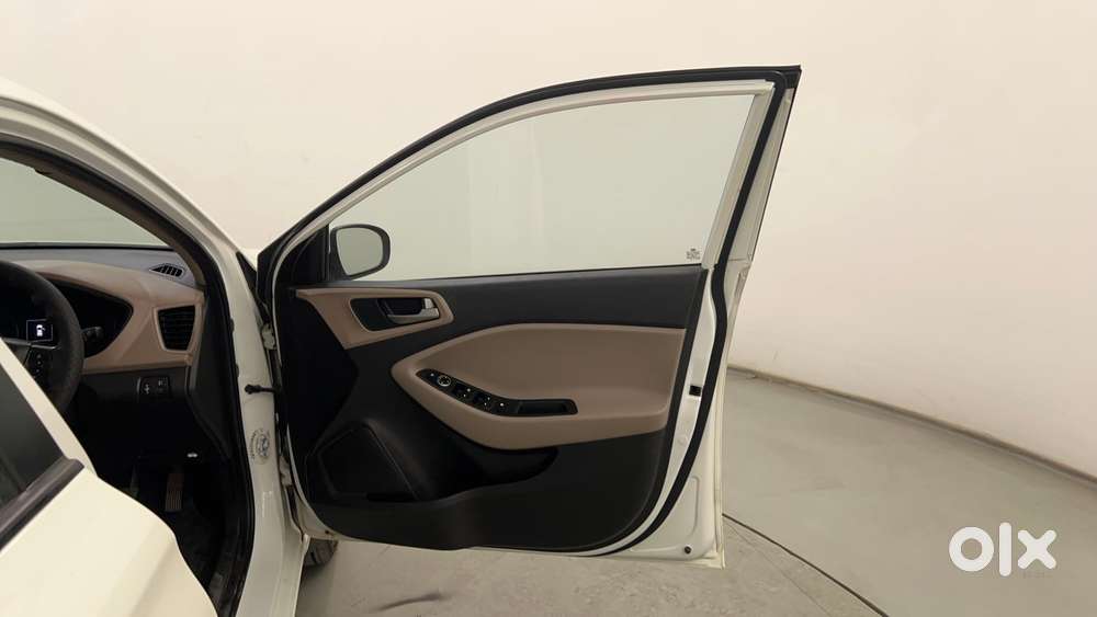Hyundai Elite I20 Asta (o) 1.2 Mt, 2016, Petrol