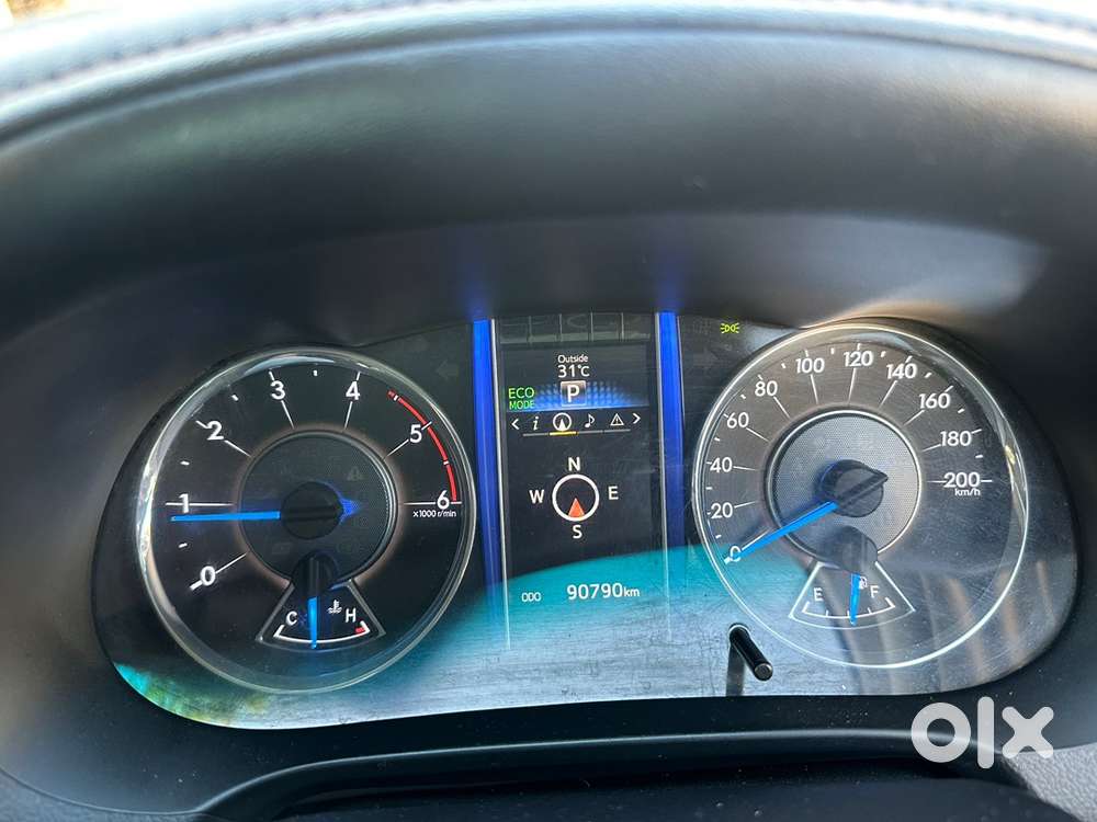 Toyota Fortuner 2018 Diesel 90000 Km Driven With Service Record