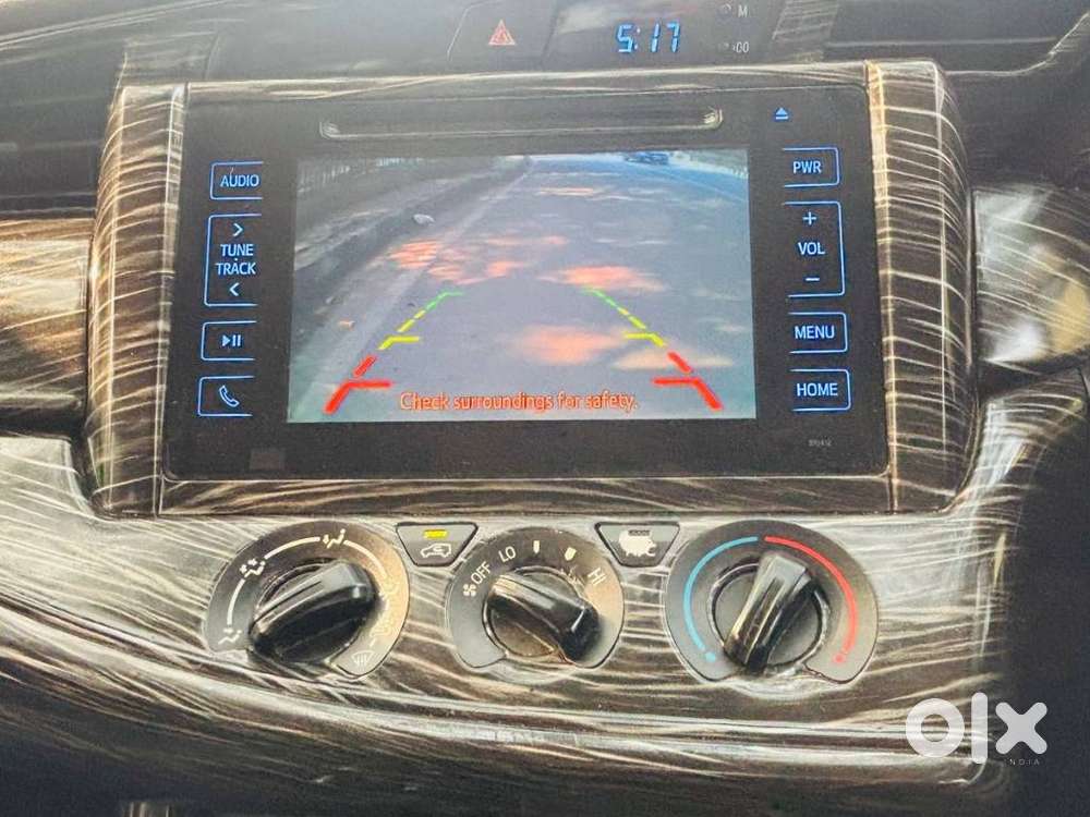 Toyota Innova Crysta 2.4 Zx Mt, 2017, Diesel