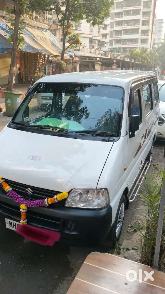 White Eecco 2019 Ac Cng