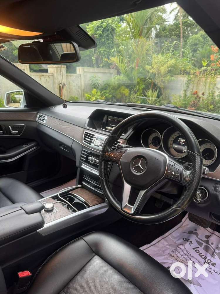 Mercedes-benz E 250 Cdi Avantgarde 2015  Fully Company Serviced