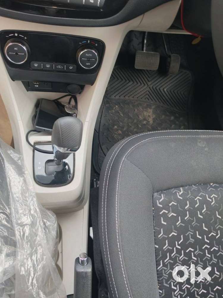 Tata Tiago 1.2 Revotron Xza Plus Amt, 2023, Petrol