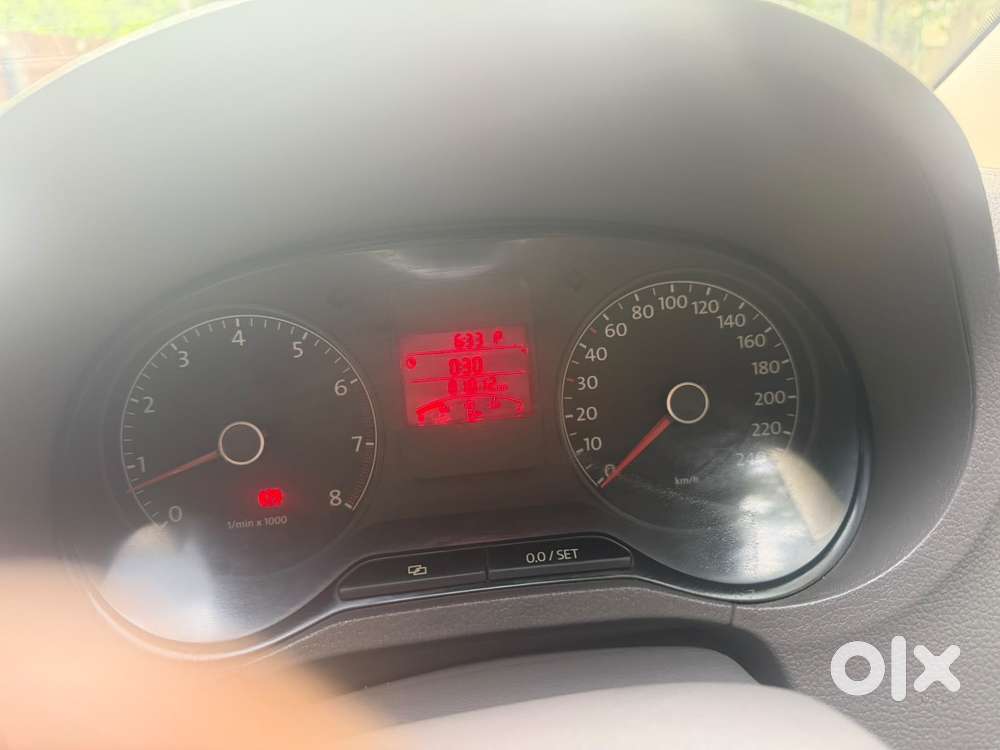 Volkswagen Vento 1.2l Tsi Highline Plus At Petrol, 2014, Petrol