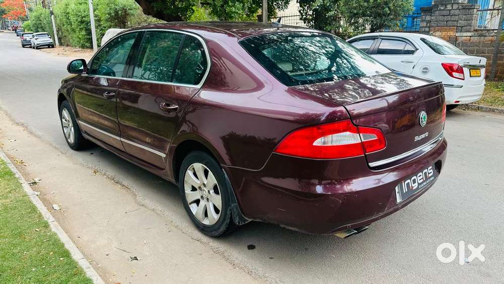 Skoda Superb 1.8 Elegance Tsi At, 2010, Petrol