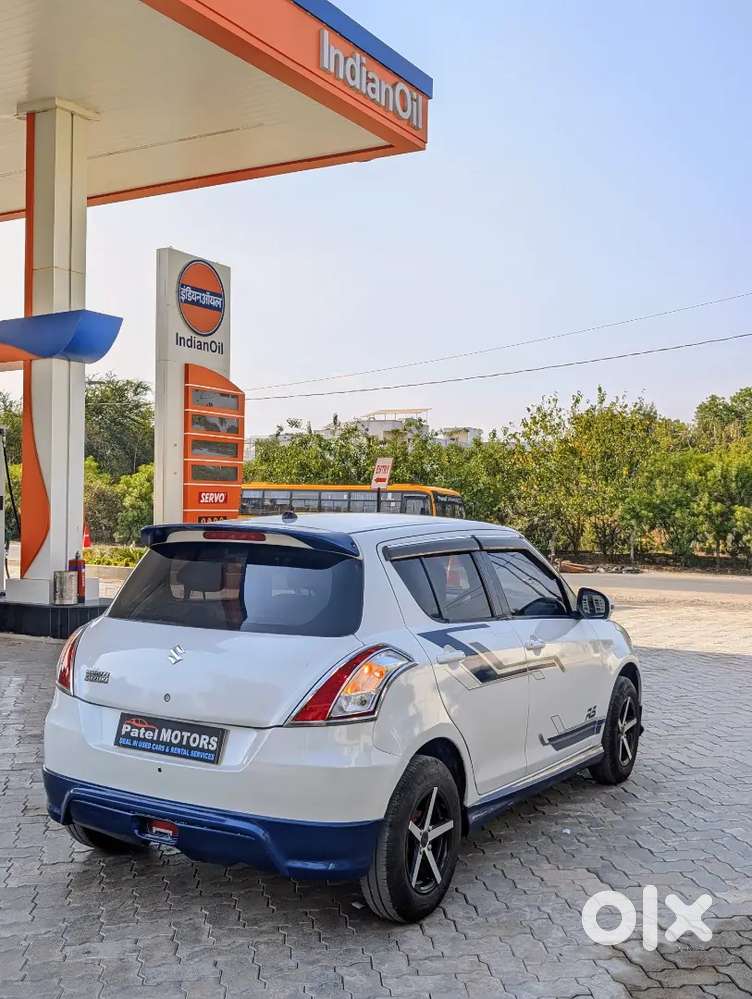 Maruti Suzuki Swift 2015 Diesel 85000 Km Driven
