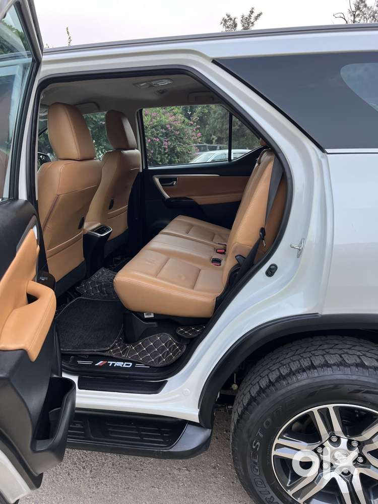 Toyota Fortuner 4x2 At 2.8 Diesel, 2024, Diesel