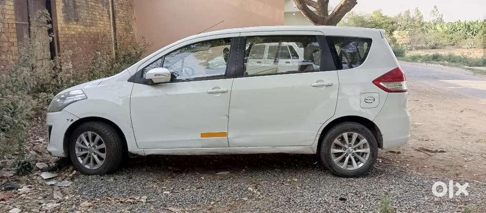 Maruti Suzuki Ertiga 2016 Petrol 76000 Km Driven