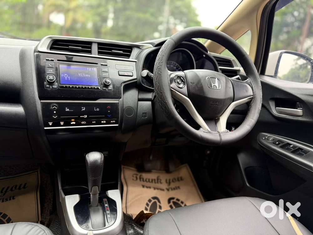 Honda Jazz V Cvt, 2017, Cng & Hybrids