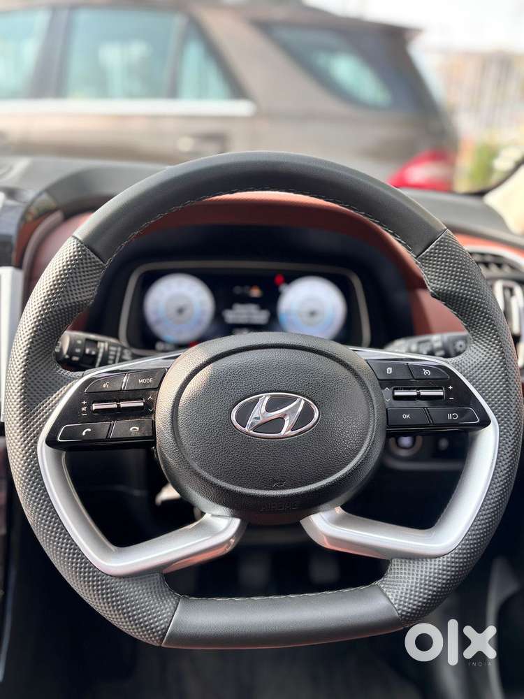 Hyundai Alcazar 1.5 Tdct Signature (o) 7s Petrol, 2023, Petrol