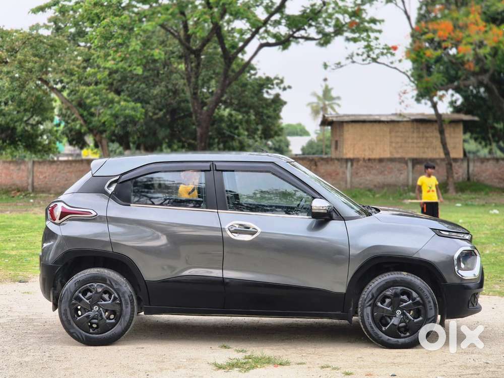 Tata Punch 1.2 Revotron Adventure Camo, 2022, Petrol