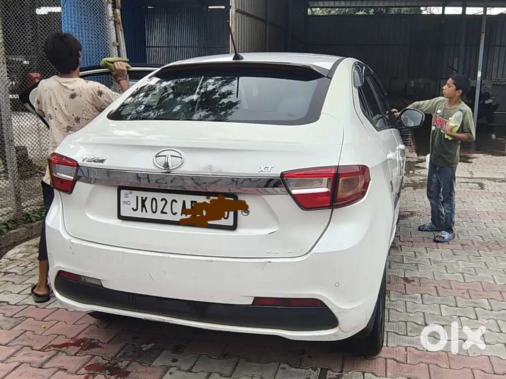 Tata Tigor Revotron 2018