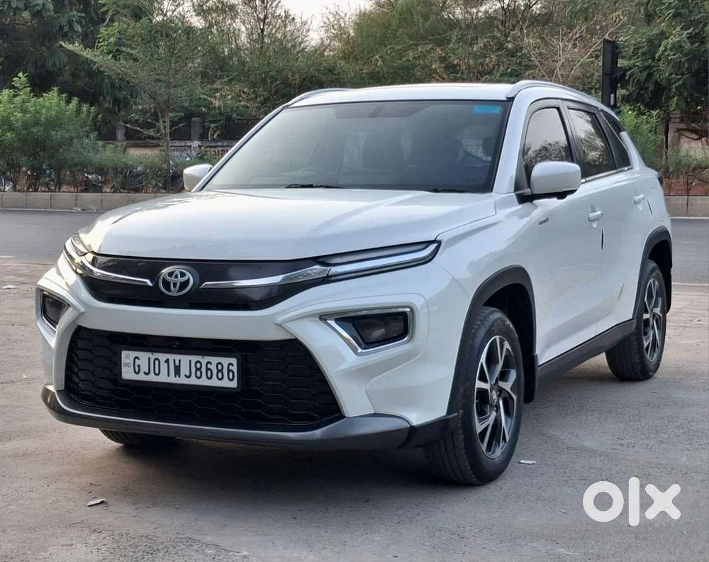 Toyota Urban Cruiser Hyryder 1.5 V Hybrid, 2022, Petrol