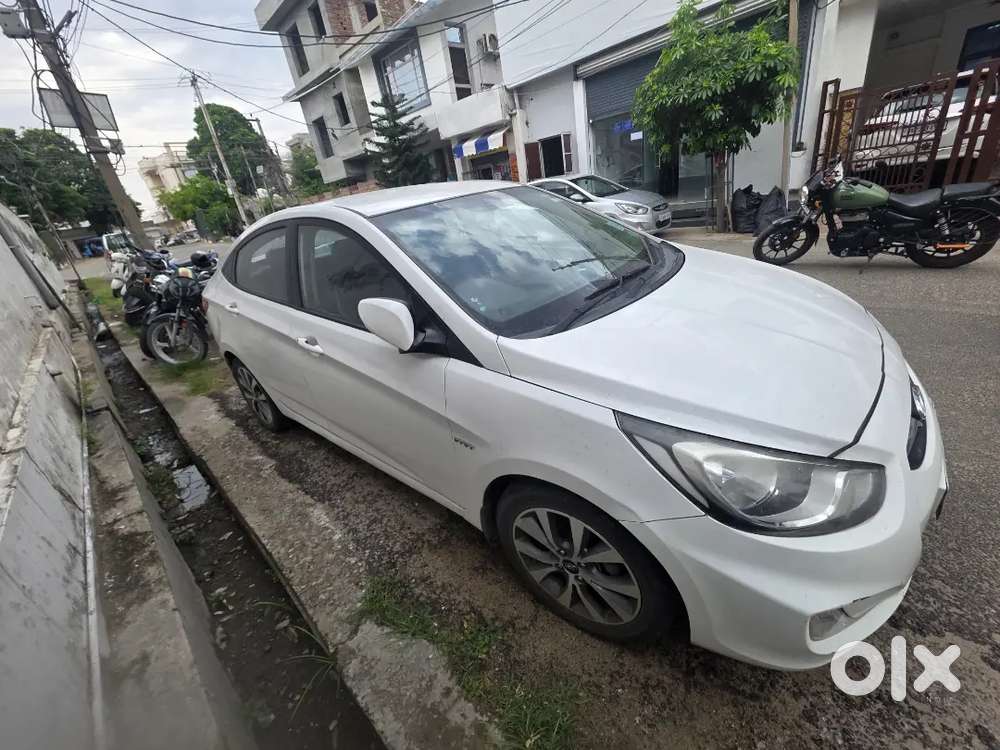 Hyundai Verna 2014 Petrol 72000 Km Driven