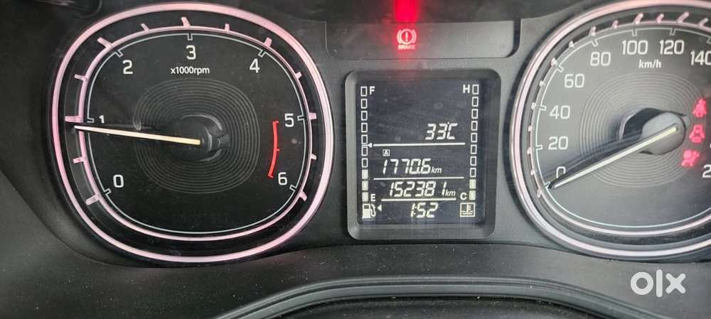 Maruti Suzuki Brezza Zdi+ Dual Tone, 2017, Diesel