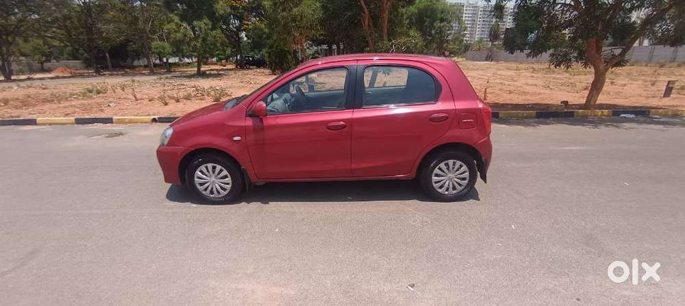 Toyota Etios 2010-2012 G, 2011, Petrol