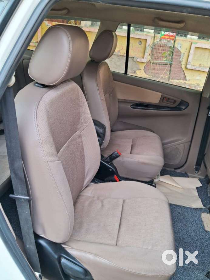 Toyota Innova 2.5 G (diesel) 7 Seater, 2015, Diesel