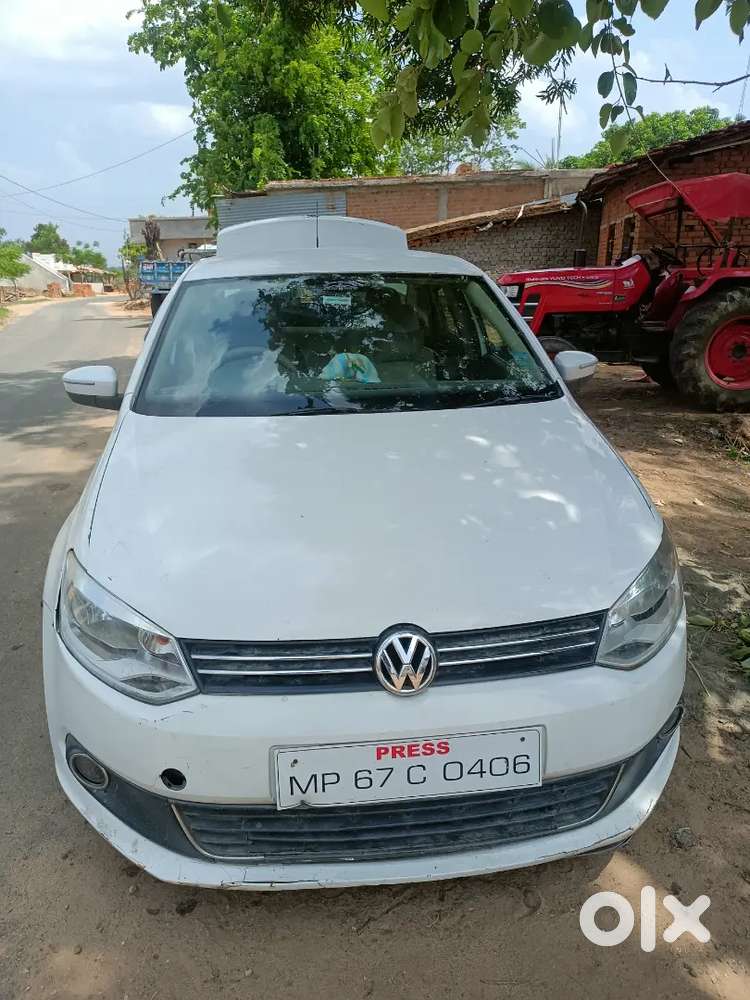 Volkswagen Vento Highline 2011 Urgent Sell
