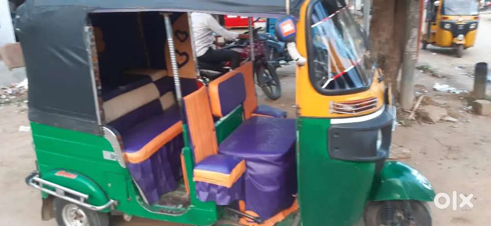 Bajaj auto LPG petrol for sale need condition Commercial