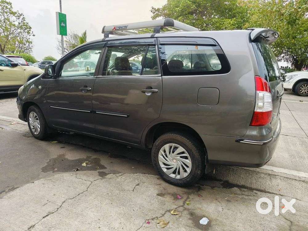 Toyota Innova 2.5 G (diesel) 8 Seater, 2010, Diesel