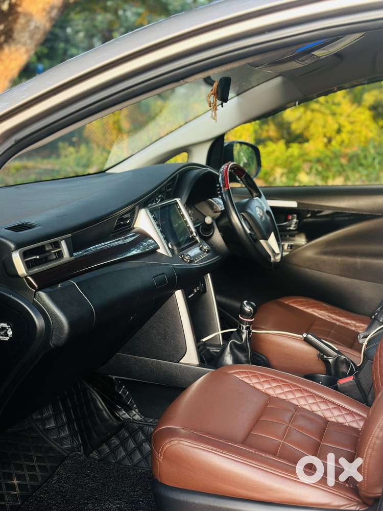 Toyota Innova Crysta 2.4 V 8 Str, 2021, Diesel