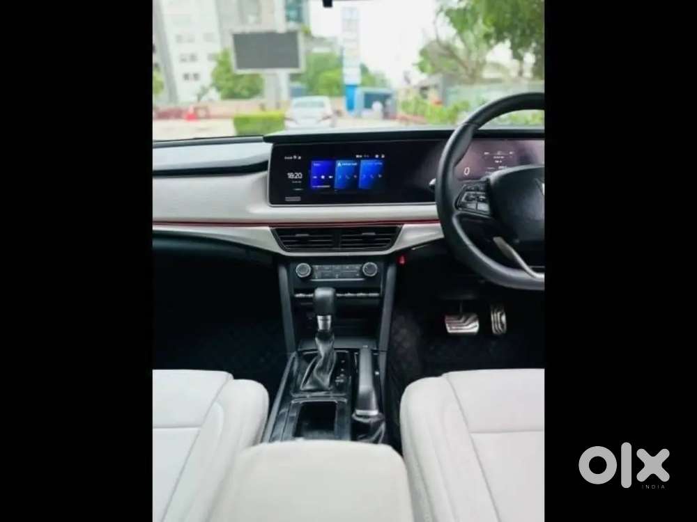 Mahindra Xuv700 2022