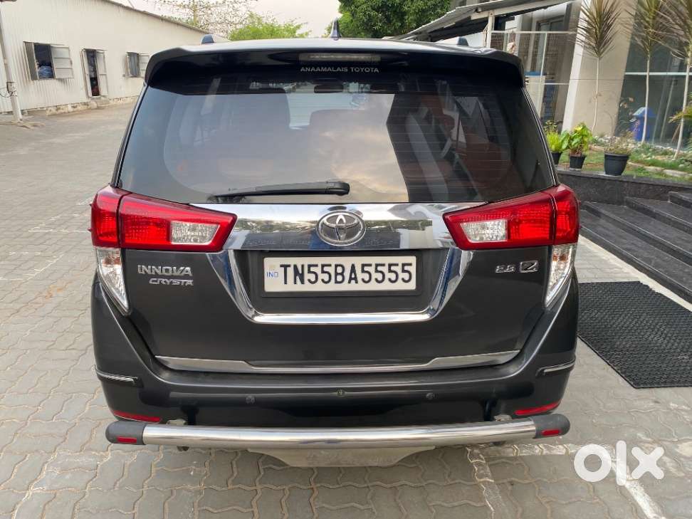 Toyota Innova Crysta 2.8 Zx At 7 Seater, 2017, Diesel