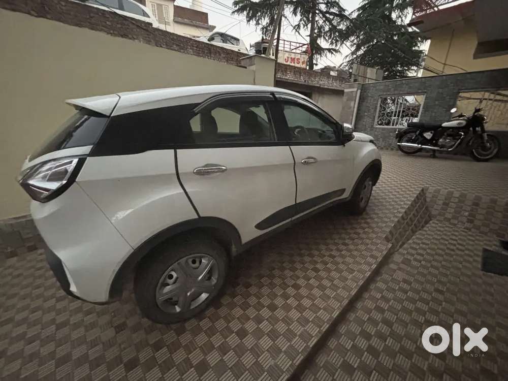 Tata Nexon 1.2 Revotron 2023