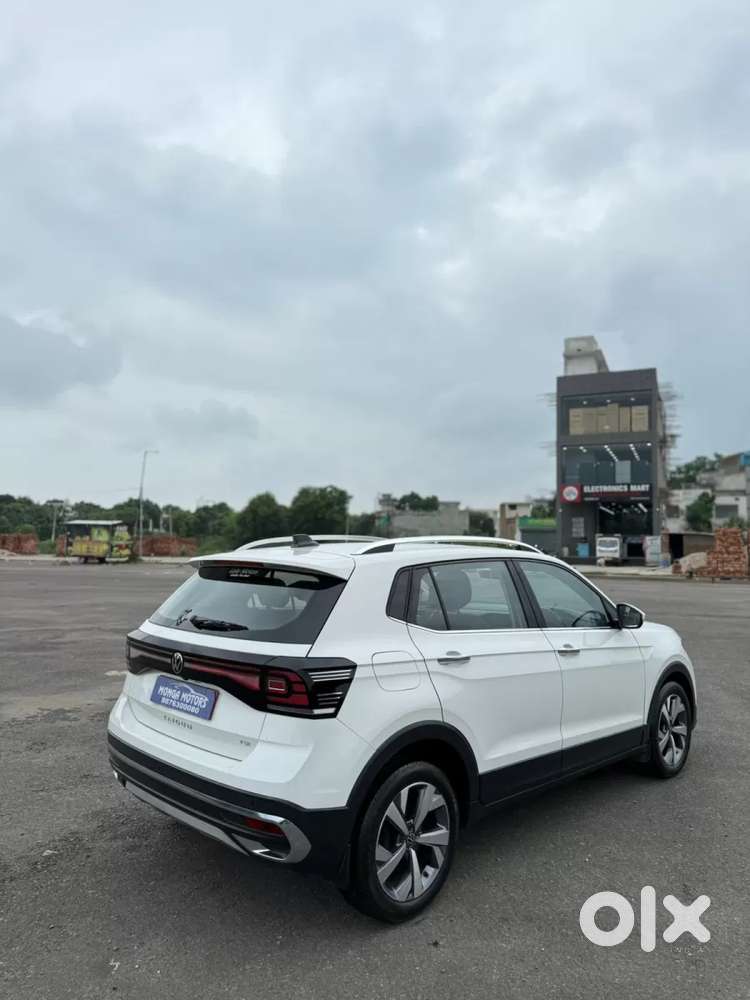 Volkswagen Taigun 1.0 Tsi Topline At, 2022, Petrol