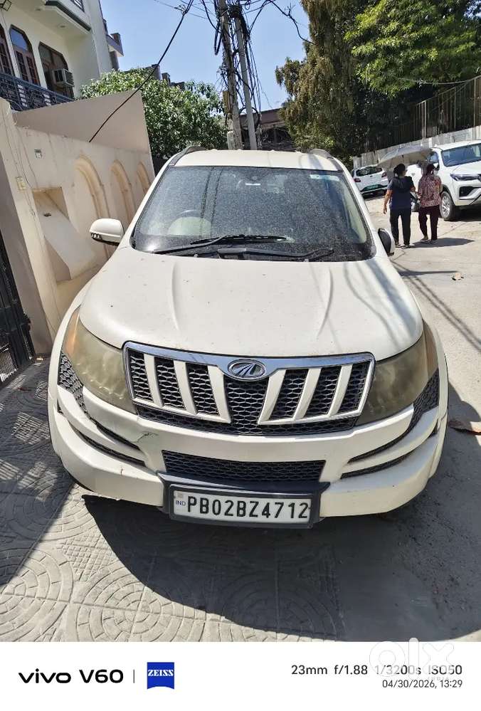 Mahindra Xuv500 2.2 Diesel 2012