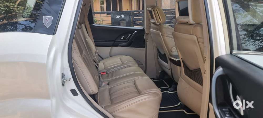 Mahindra Xuv500 2.2 W10, 2017, Diesel