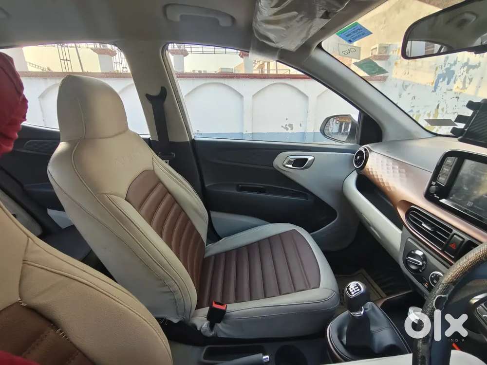 Hyundai Aura 1.2 Sx 2025 Cng