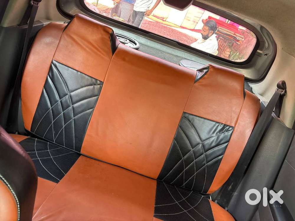 Mahindra Kuv100 Nxt 2018_petrol+cng