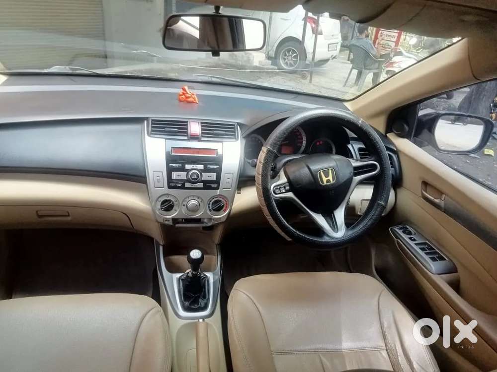 Honda City V At Exclusive, 2011, Petrol