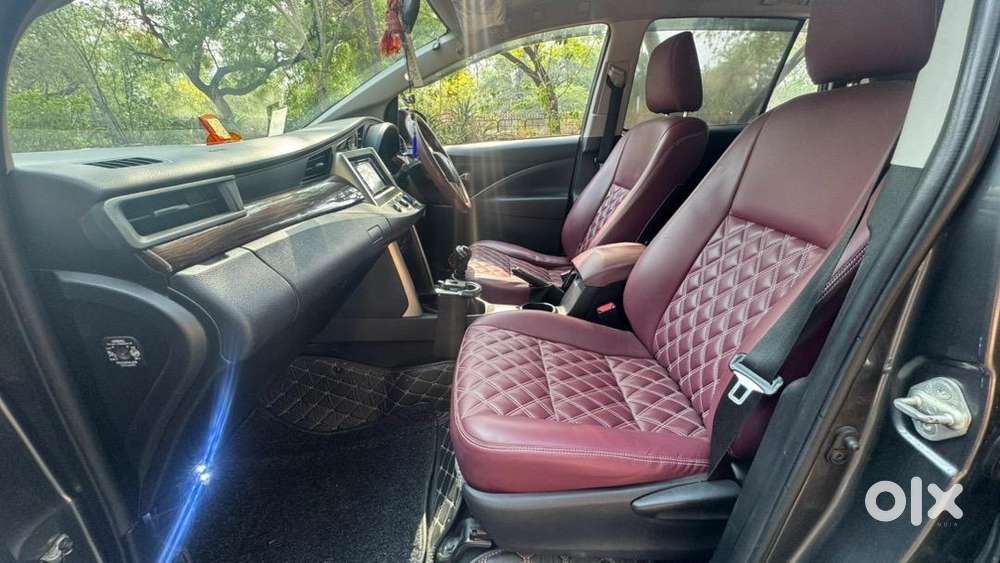 Toyota Innova Crysta 2017 Diesel Well Maintained