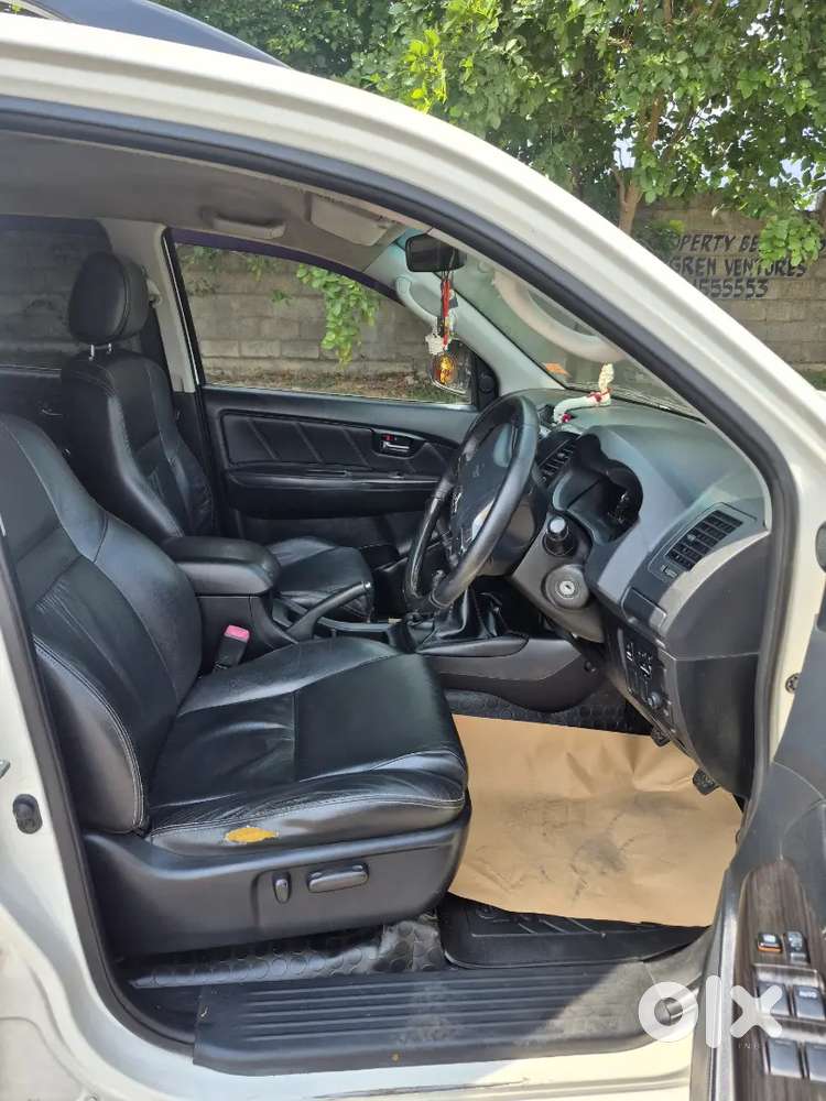 Toyota Fortuner 2015 Diesel Well Maintained