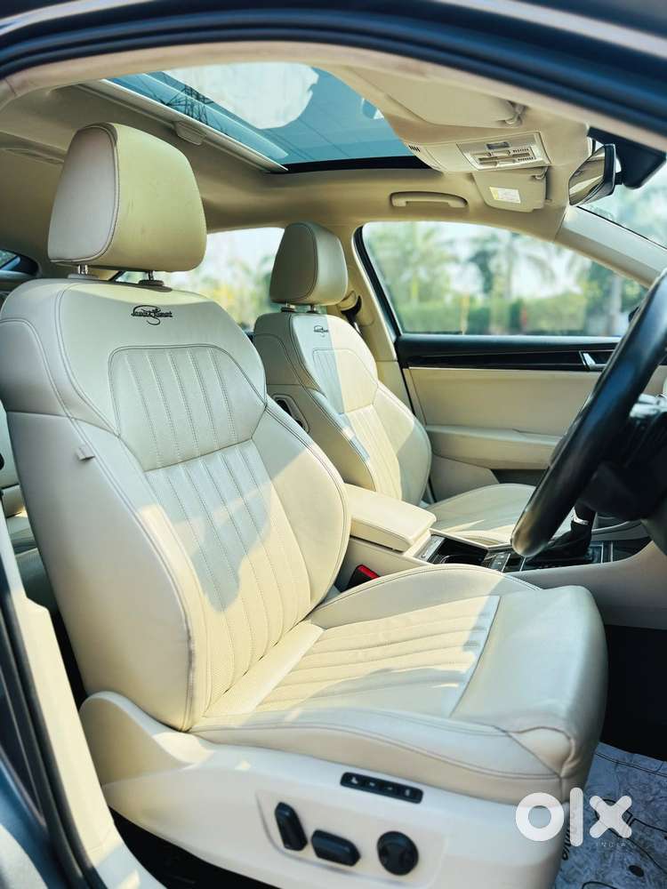 Skoda Superb 2.0 L&k Tsi At, 2023, Petrol